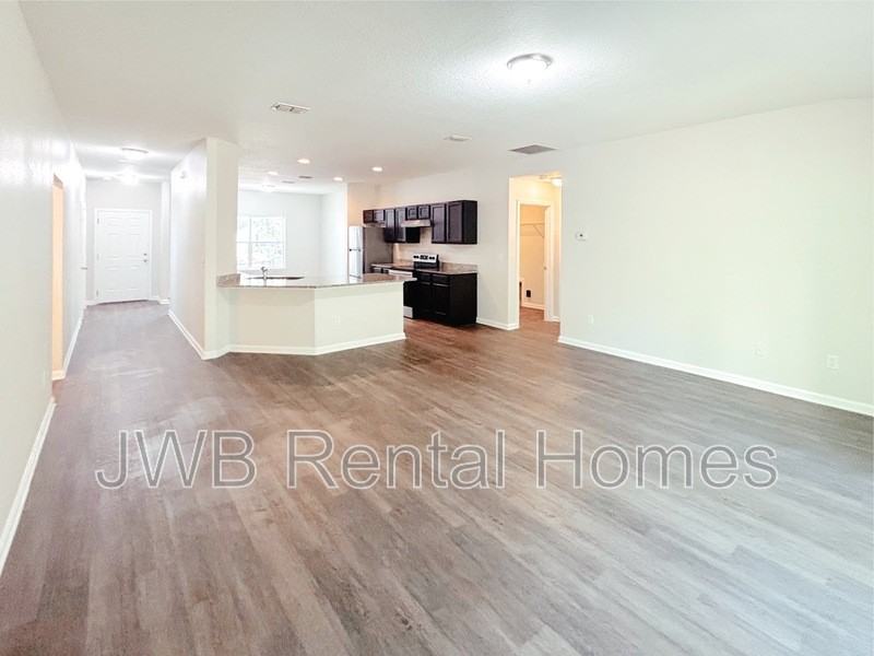 4016 Spring Glen Rd - Photo 6 of 36