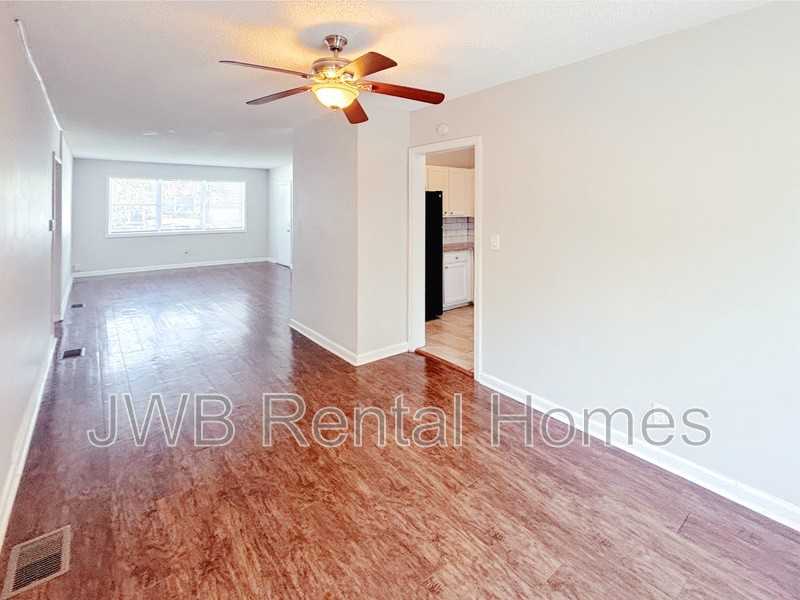 3116 Belden St - Photo 6 of 25