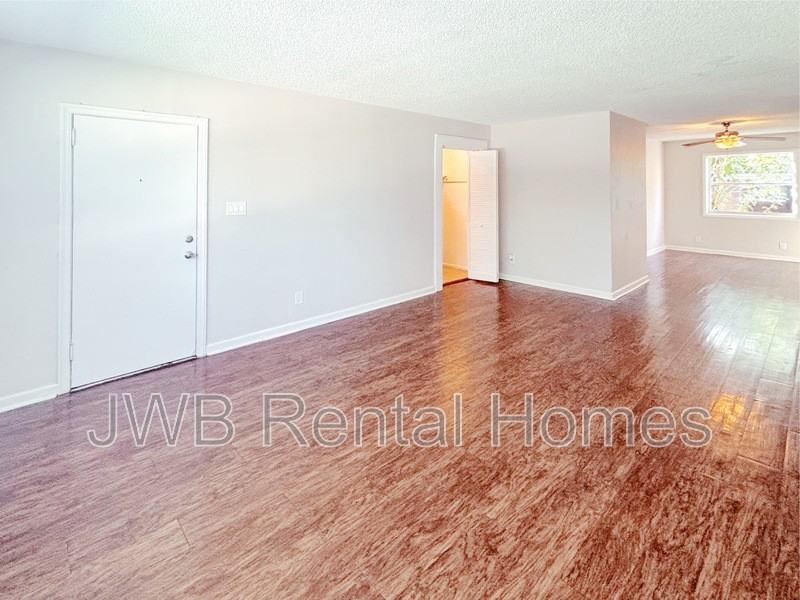 3116 Belden St - Photo 7 of 25