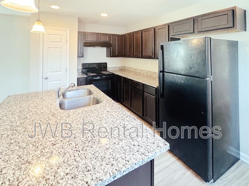 8585 Jasper Ave - Photo 2 of 30