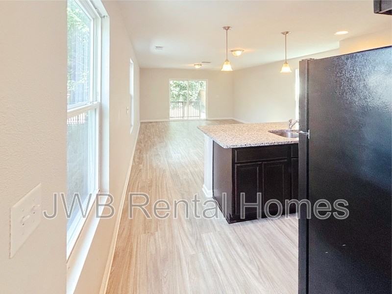 8585 Jasper Ave - Photo 3 of 30