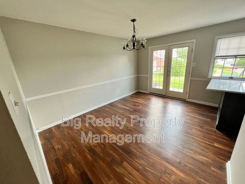 39 Salem Rd - Photo 3 of 9