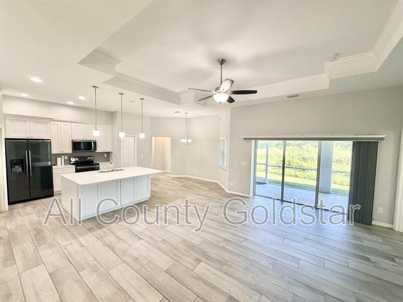 4443 Cinderella Cir - Photo 2 of 15