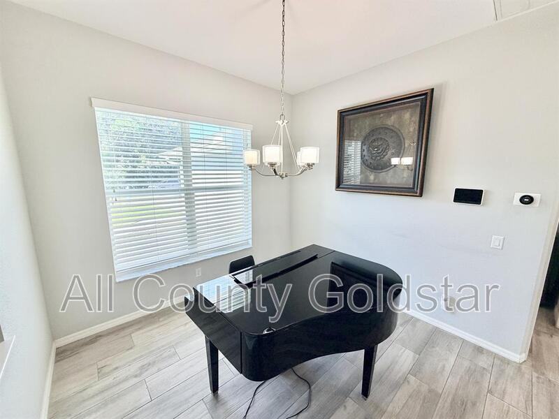4443 Cinderella Cir - Photo 4 of 15