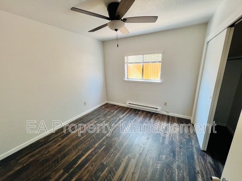 6063 Redlands Rd Nw - Photo 7 of 14