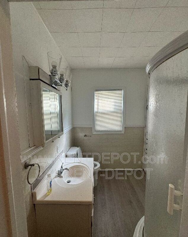 1108 S Harlan Ave - Photo 7 of 10