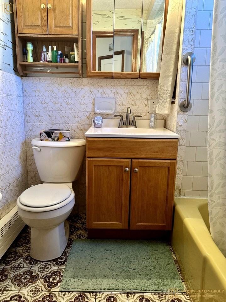 49 Concord Ave #2 - Photo 6 of 19