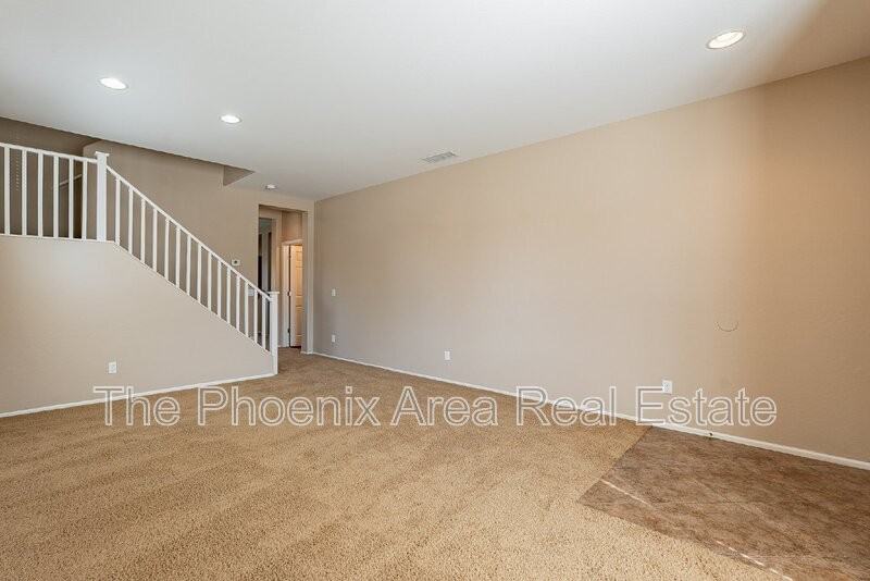44626 W Yucca Ln - Photo 6 of 44