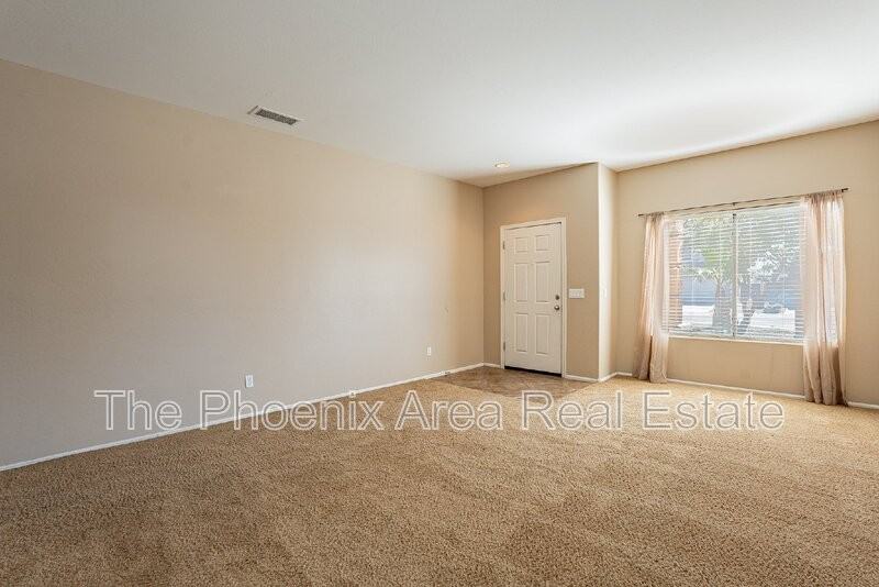 44626 W Yucca Ln - Photo 7 of 44