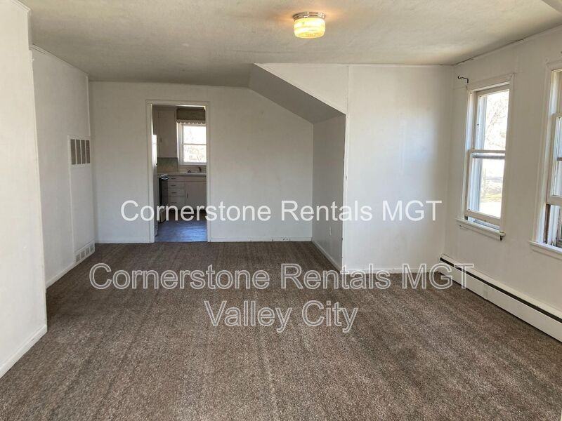529 2nd St Sw - Photo 3 of 12