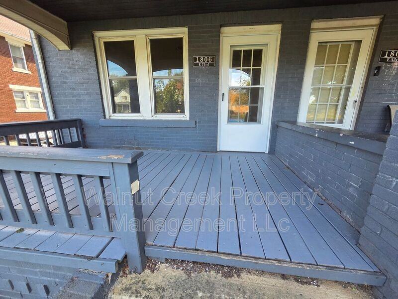 1806 E 33rd St #1806 - Photo 5 of 46
