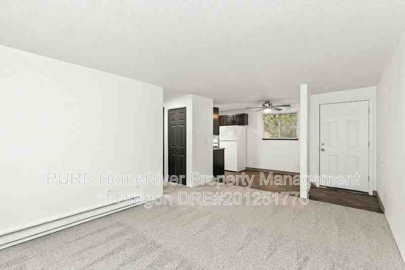 14138 Ne Sandy Blvd #P02 - Photo 5 of 23