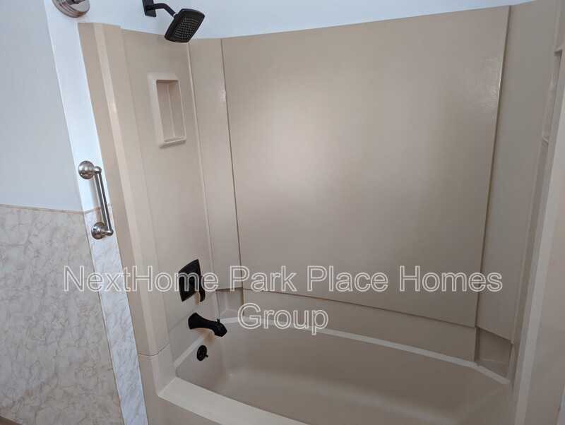 5514 Countryside Dr - Photo 6 of 9