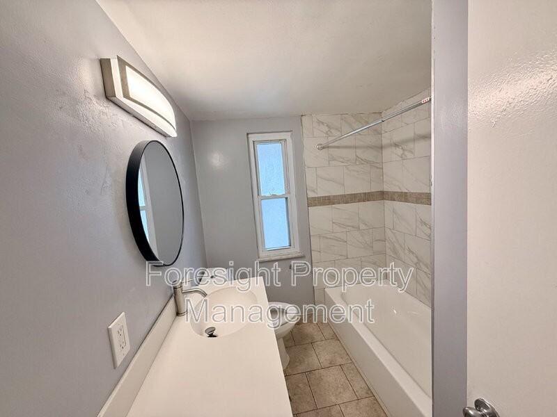 1460 S Belvoir Blvd - Photo 6 of 10