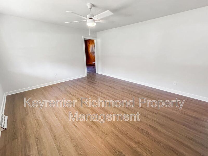 207 Perth Ln - Photo 3 of 19