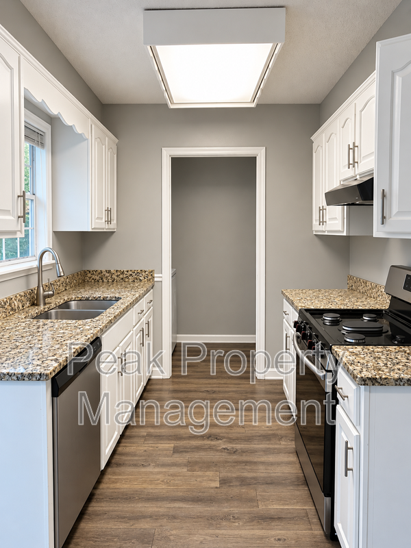 102 Dawn Dr - Photo 2 of 22