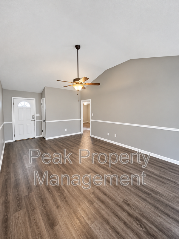 102 Dawn Dr - Photo 5 of 22