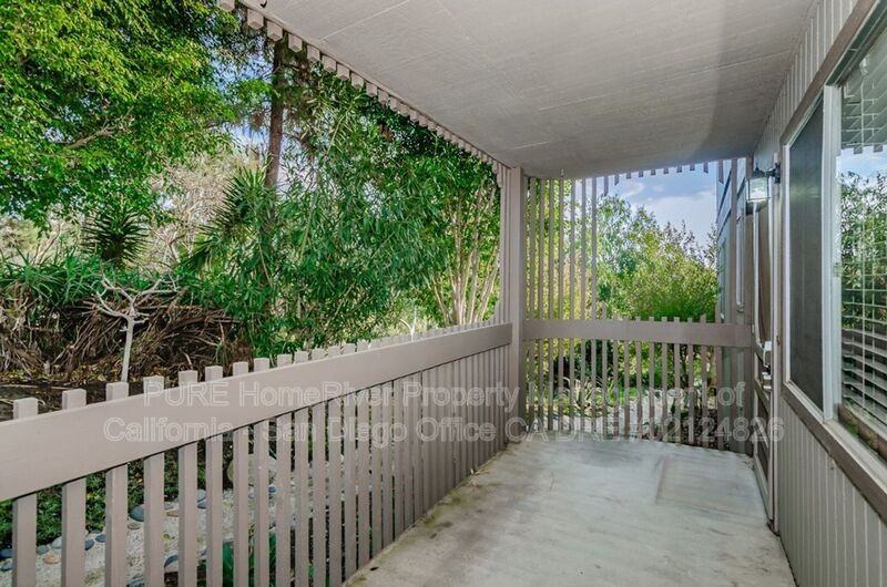 155 Rosebay Dr #7 - Photo 3 of 23