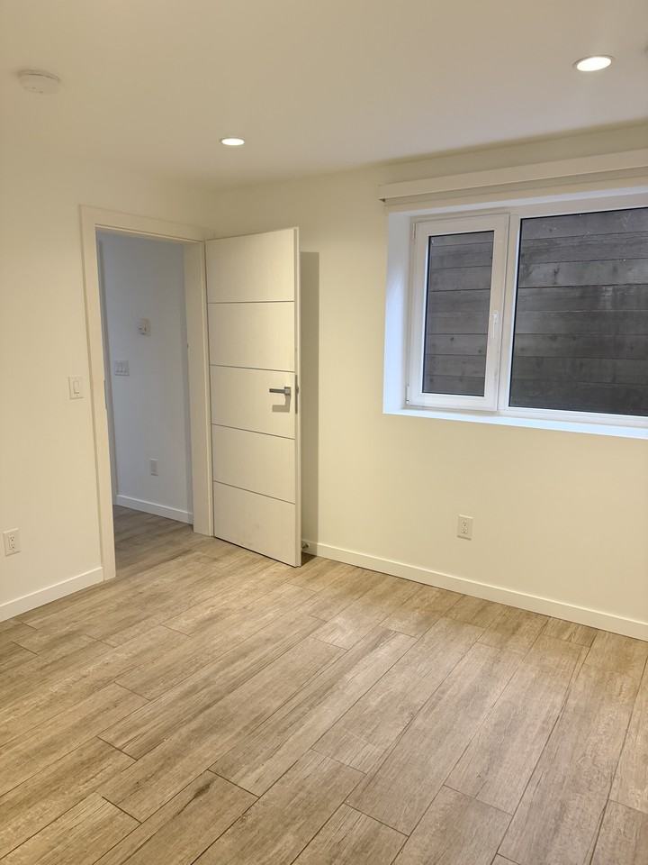 2150 Kugler Avenue #bsmt - Photo 7 of 19