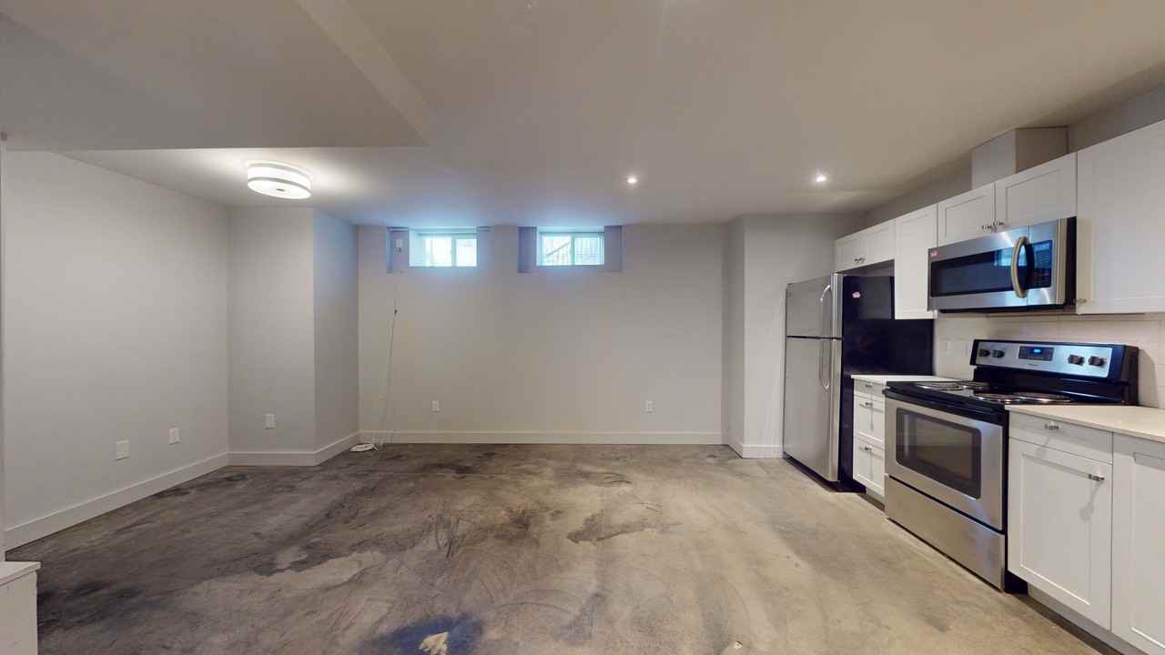 187 Jane Street #B2 - Photo 5 of 25