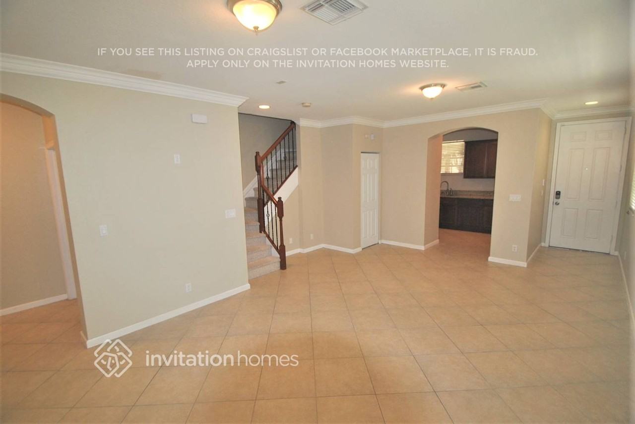 4549 Highgate Dr #B - Photo 2 of 10