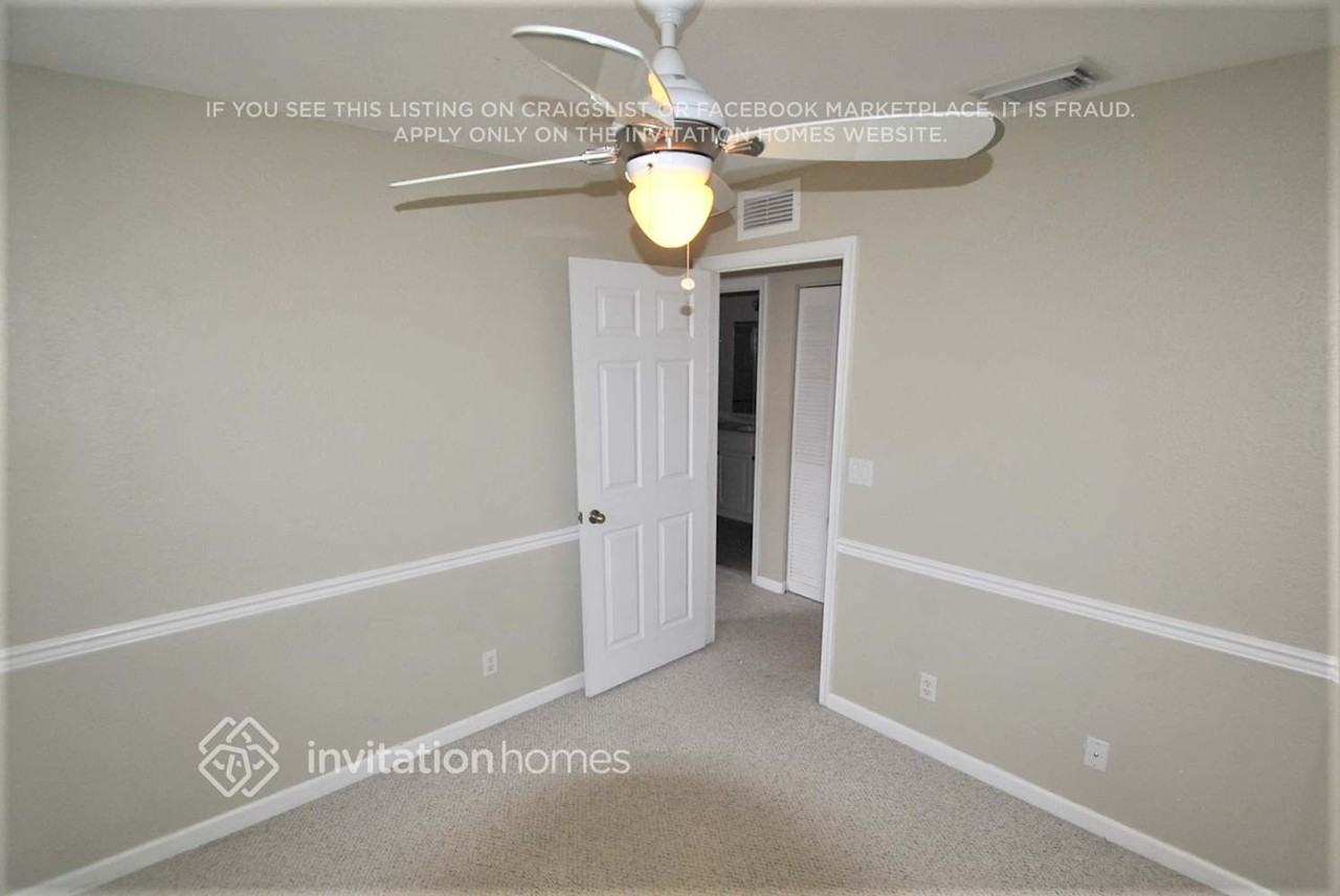 4549 Highgate Dr #B - Photo 5 of 10