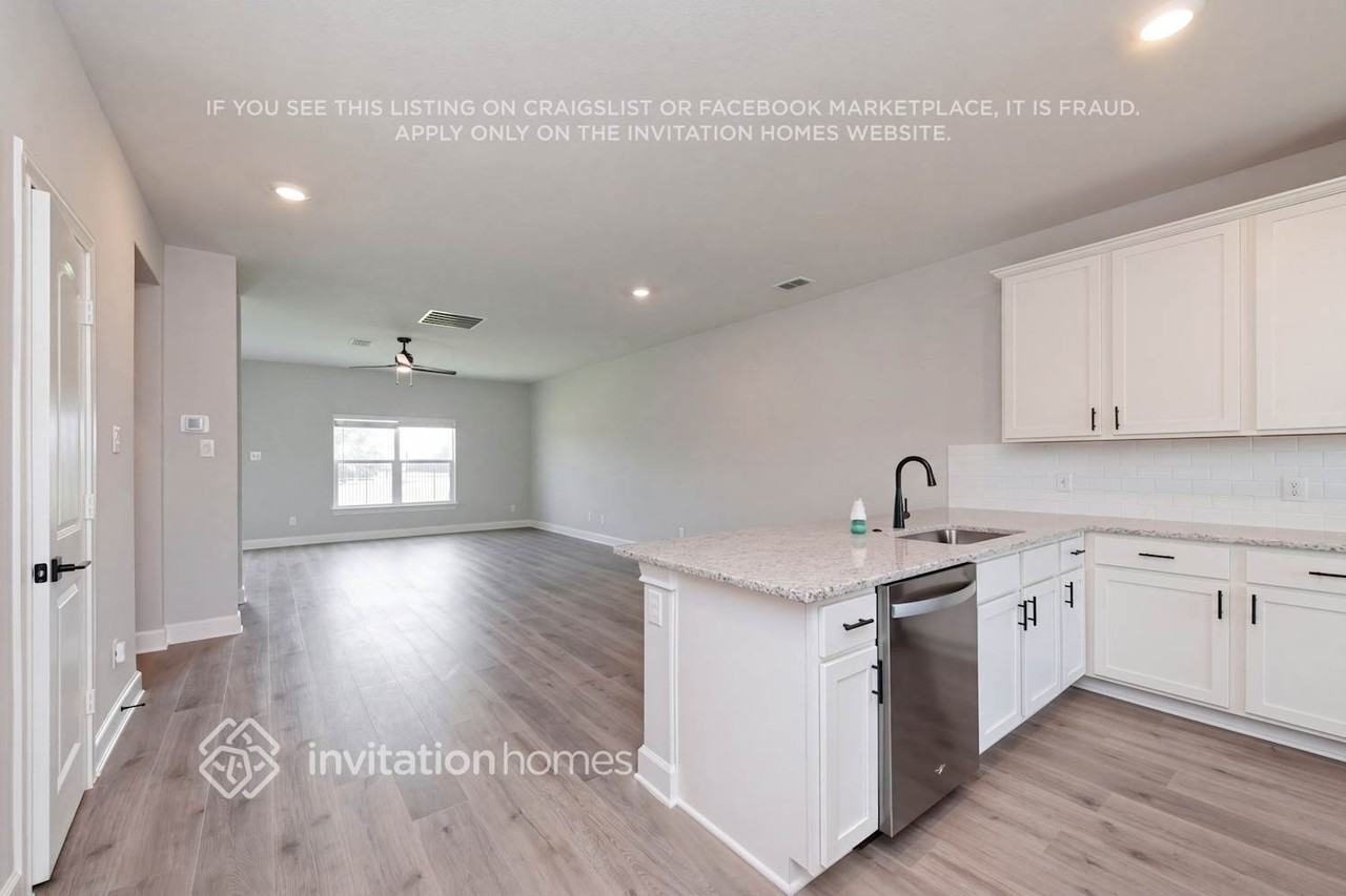 627 Brookside Dr - Photo 7 of 34
