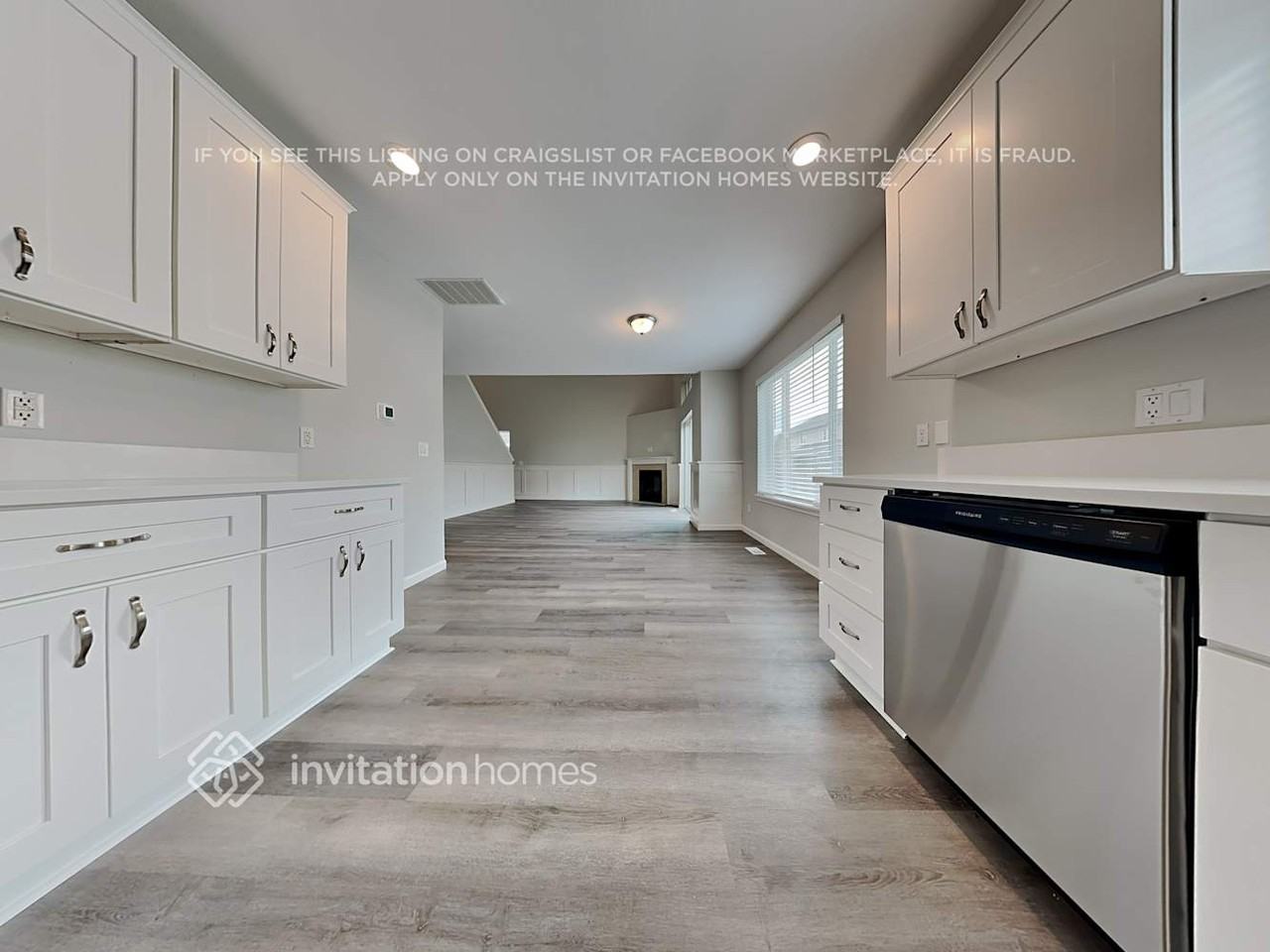 7059 Bailey St Se - Photo 6 of 20