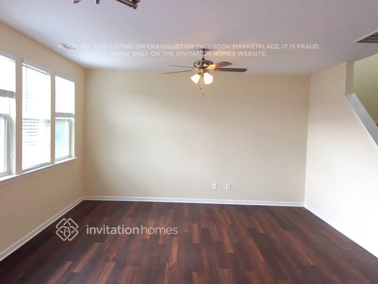 3501 Mackinac Island Ln - Photo 3 of 12