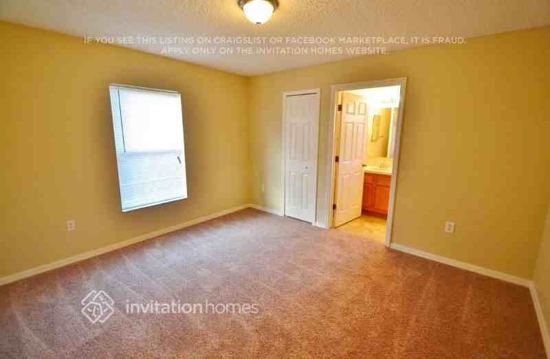 116 E Holly Dr - Photo 4 of 11