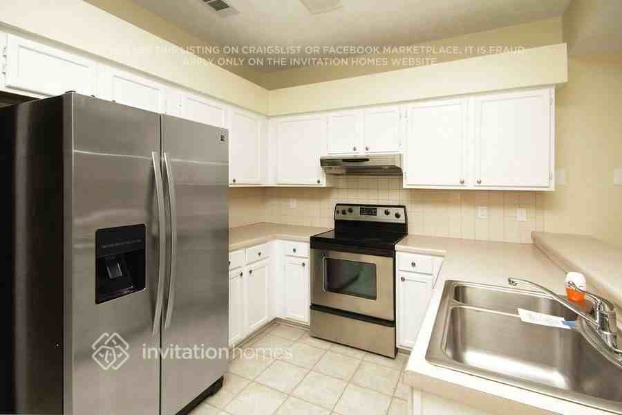 1851 Stone Forest Dr - Photo 5 of 18