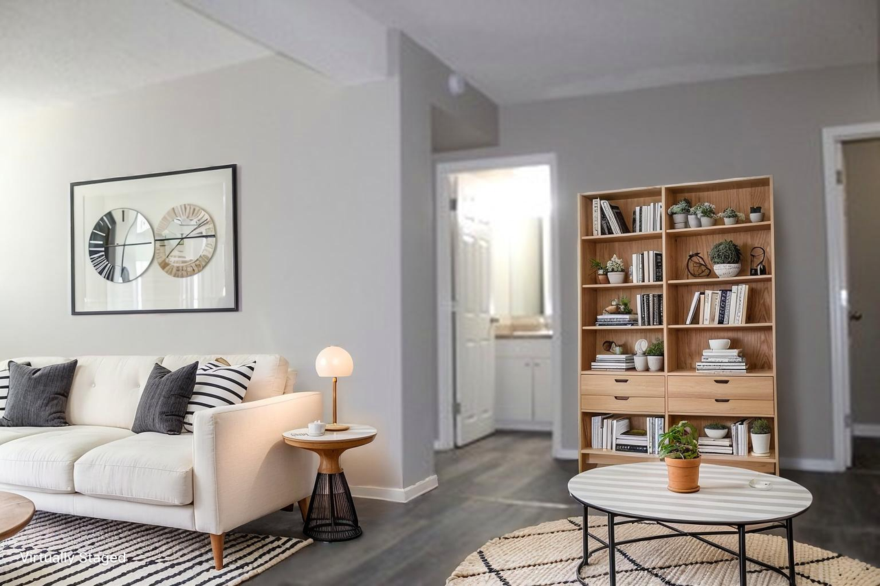 William Apartments - Photo 5 of 17