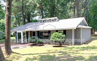 featured image of 327 Anthony St