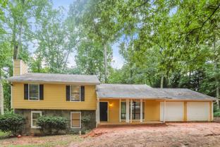 5747 Hilton Ridge Rd - Photo 1 of 1