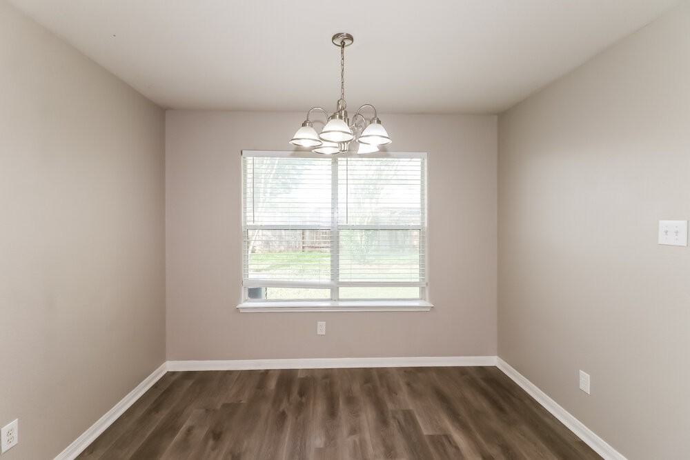 6823 Dawn Bloom Ln - Photo 5 of 16