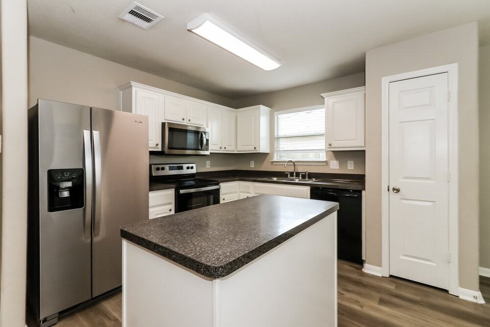 6823 Dawn Bloom Ln - Photo 6 of 16