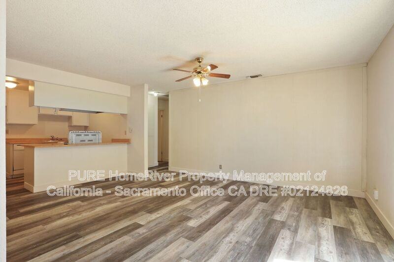 8128 Deseret Ave - Photo 6 of 36