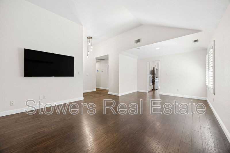 26 Driftwood Ct - Photo 7 of 49