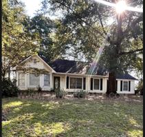 featured image of 108 Edinburg Dr