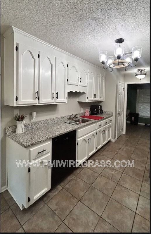108 Edinburg Dr - Photo 6 of 8