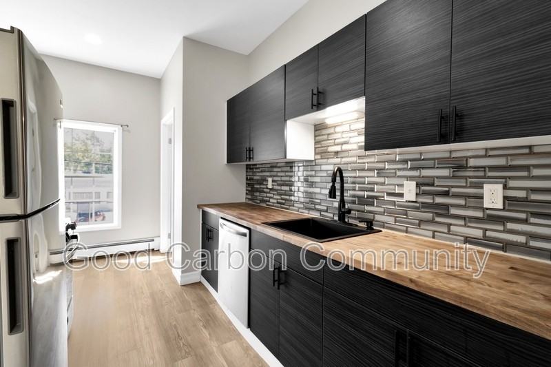 48 Water St #103 - Photo 3 of 18