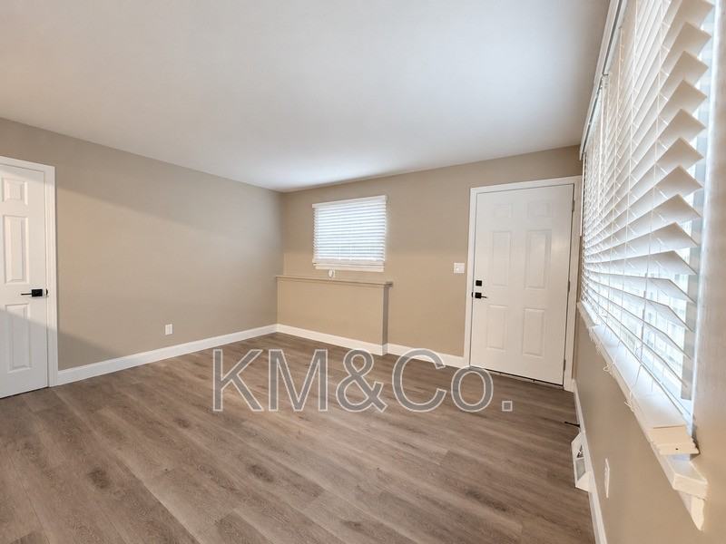 10 Branson Dr - Photo 3 of 12