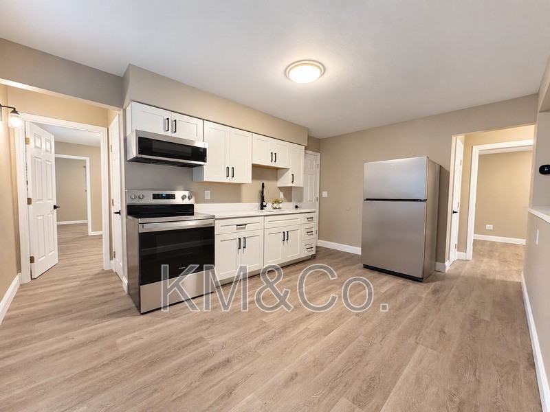 10 Branson Dr - Photo 4 of 12