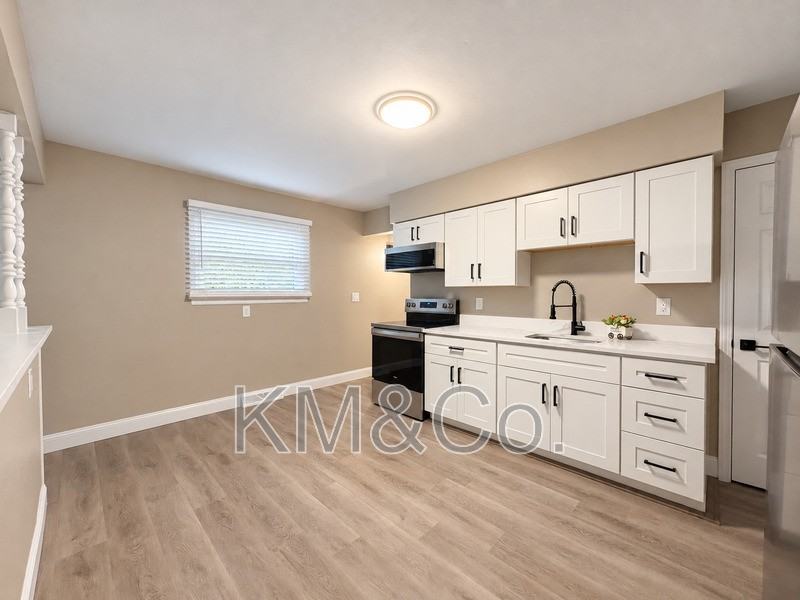 10 Branson Dr - Photo 5 of 12