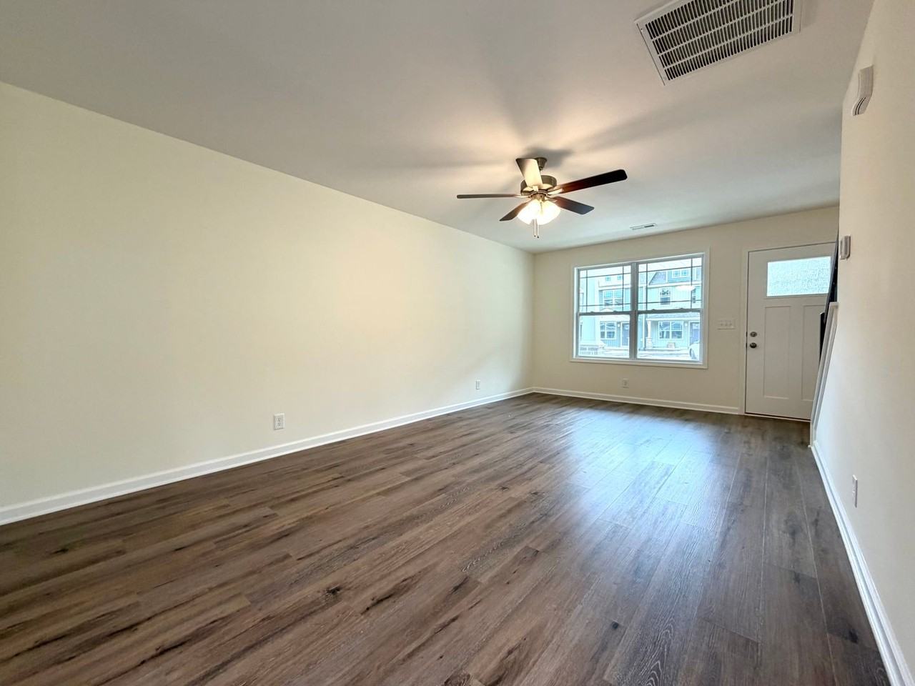 922 Peaceful Pl #922 - Photo 2 of 30
