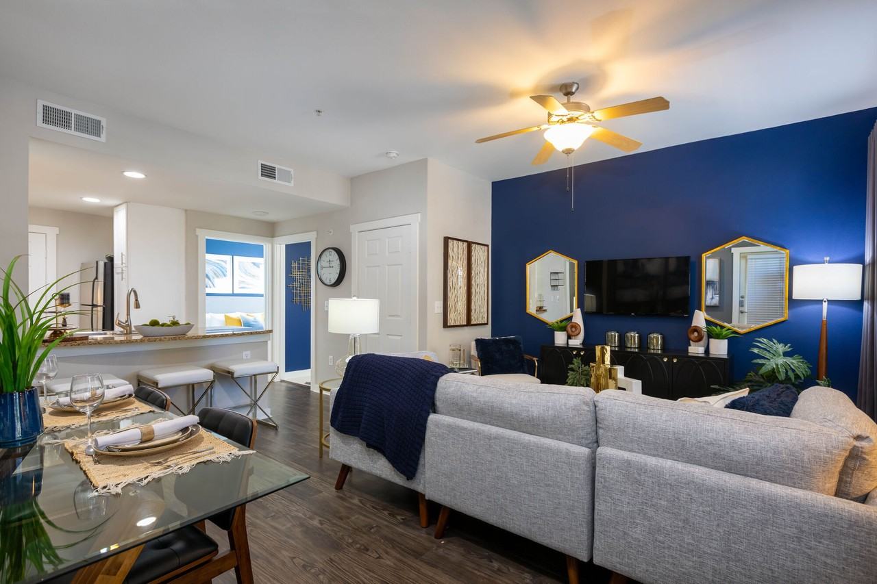 Lakefront Villas - Photo 2 of 50