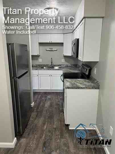 605 Lakeshore Drive - Photo 5 of 16
