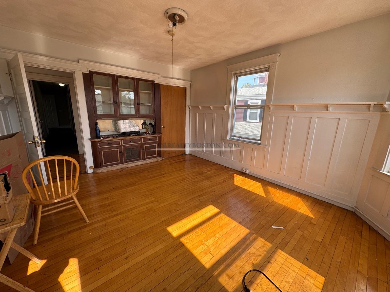 7 Banks St #2 - Photo 6 of 19