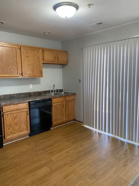 3557 Ash Street - Photo 5 of 19