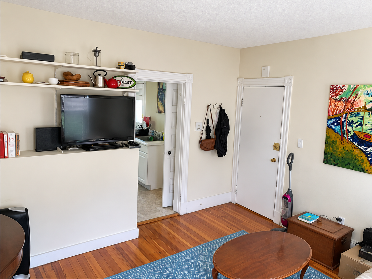 377A Cardinal Medeiros Ave #5 - Photo 6 of 13